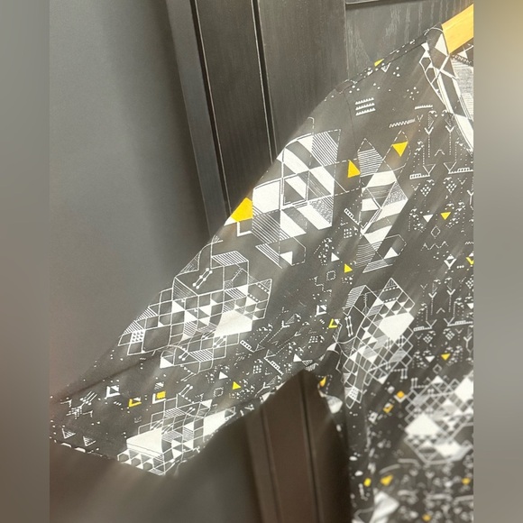 Lularoe Black Julia Geometric Print Dress - Picture 4 of 4